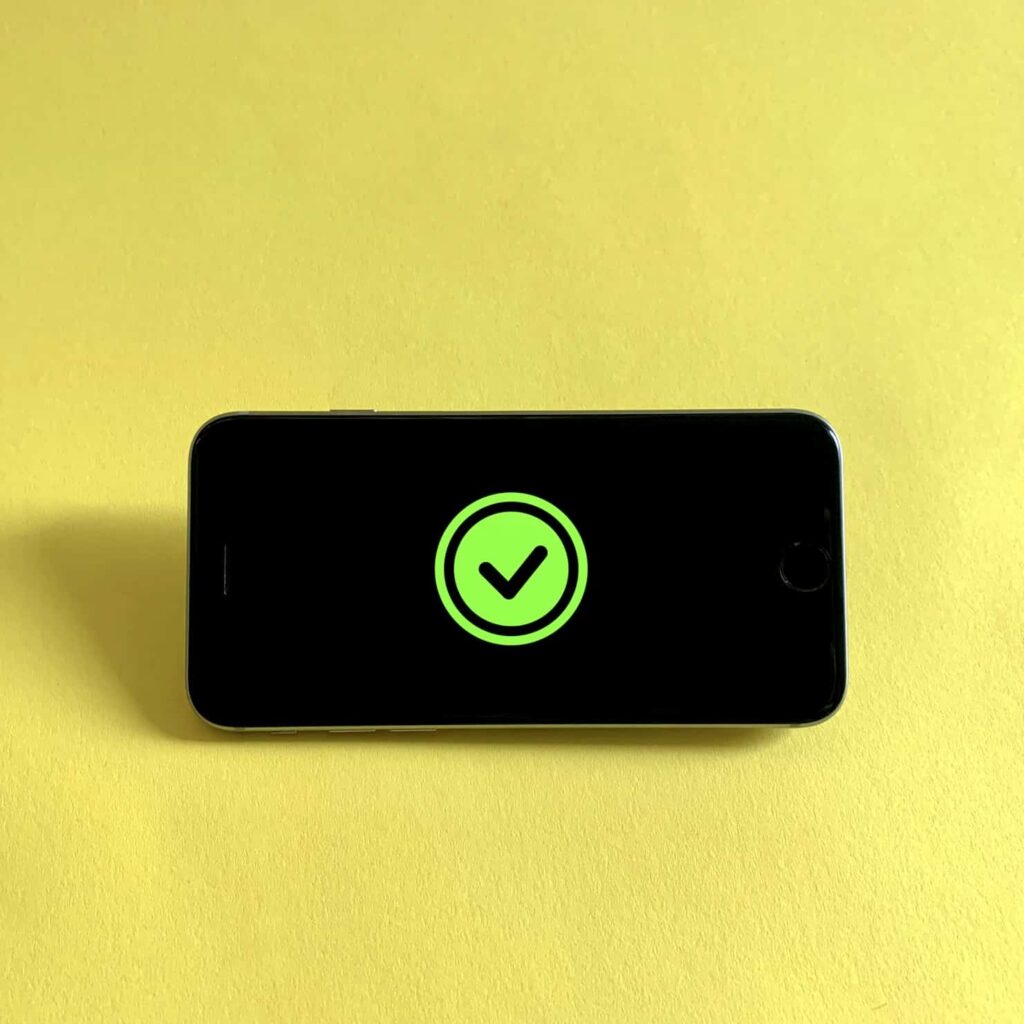 Italian property services background checks